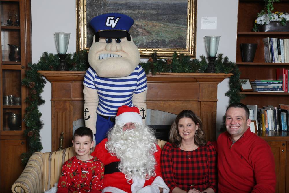 Louie and santa with family 15